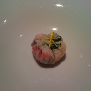 赤蕪の天然鯛昆布〆寿司